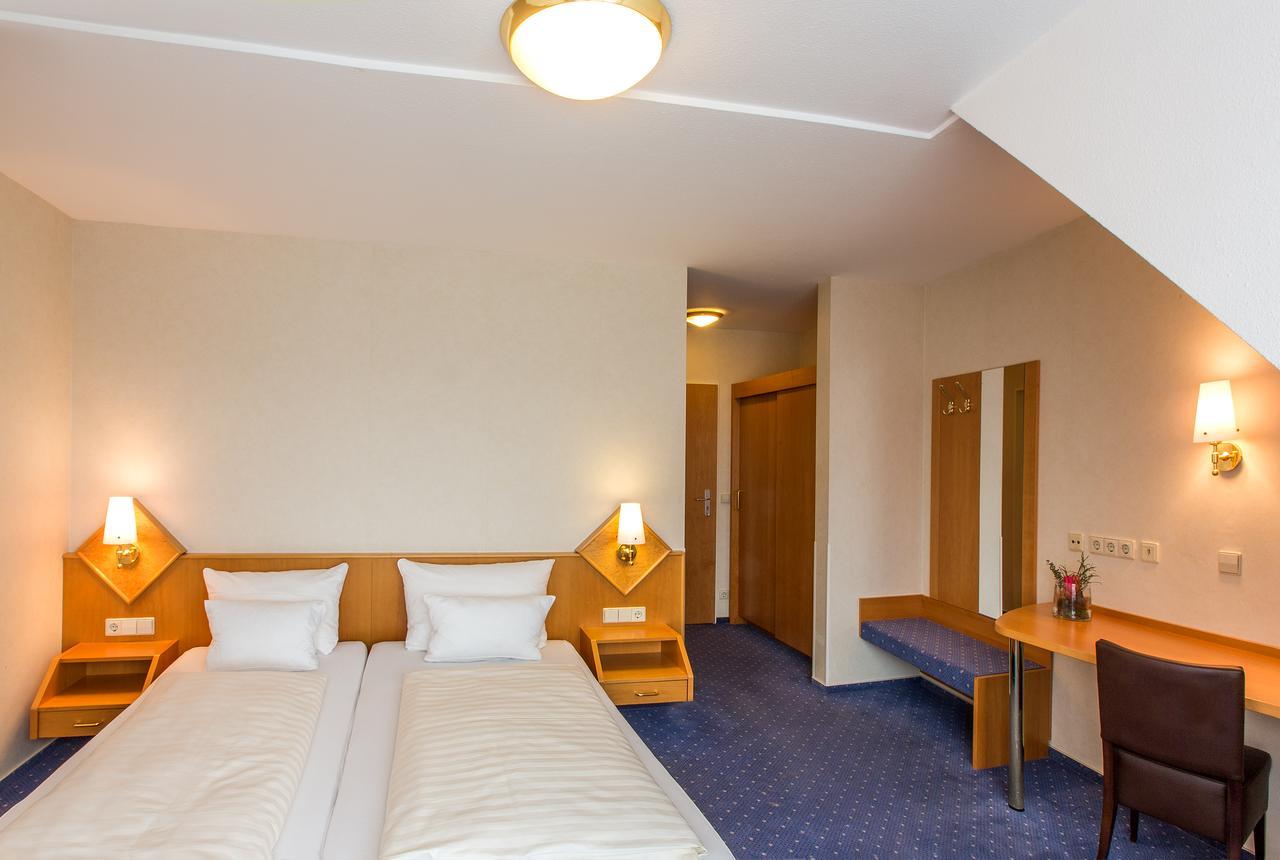 Hotel Hellers Twenty Four II -24h-Check-In- FDH Exterior foto